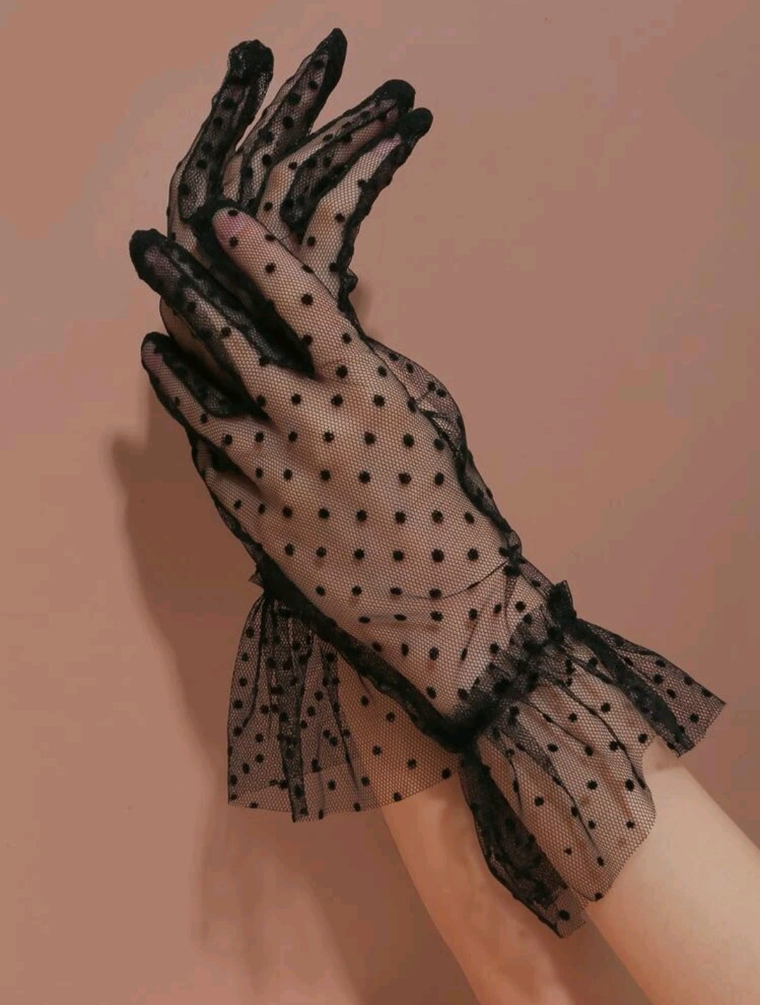 Lelethu gloves