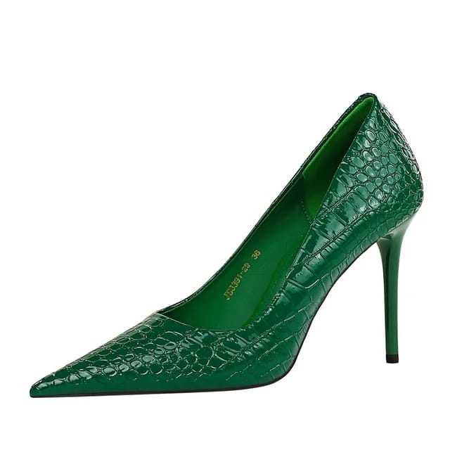 carol heels