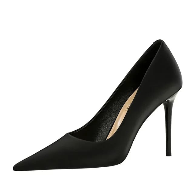 carol heels