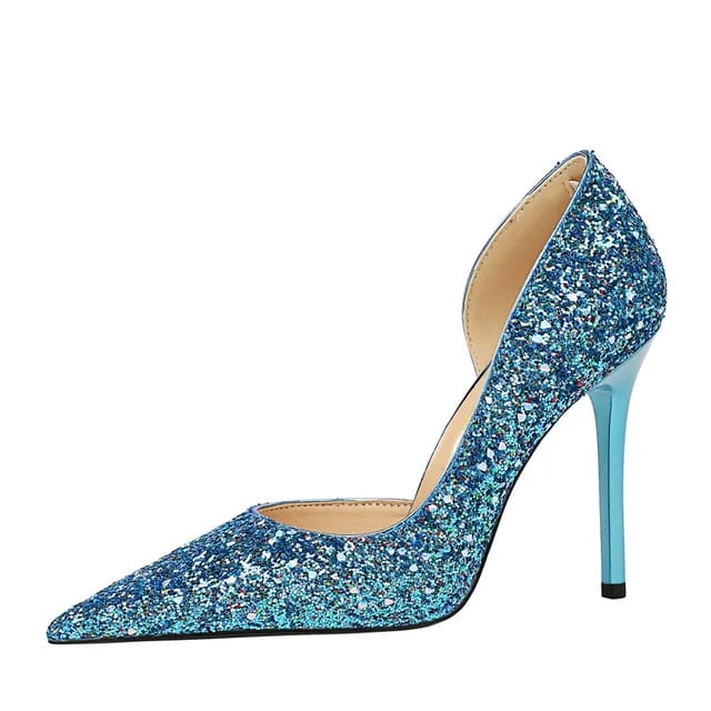 Goldie heels