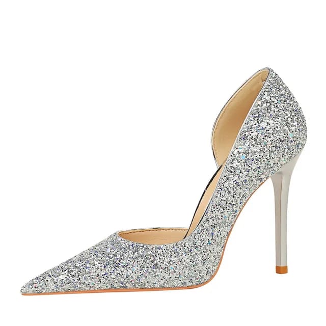 Goldie heels