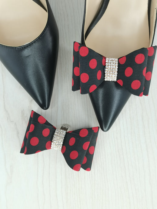 polka dot bow