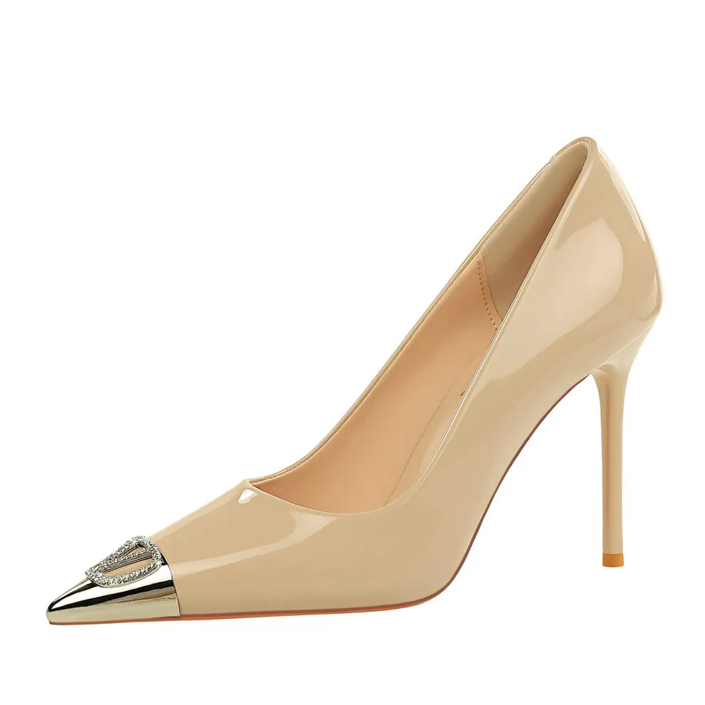 eve heels