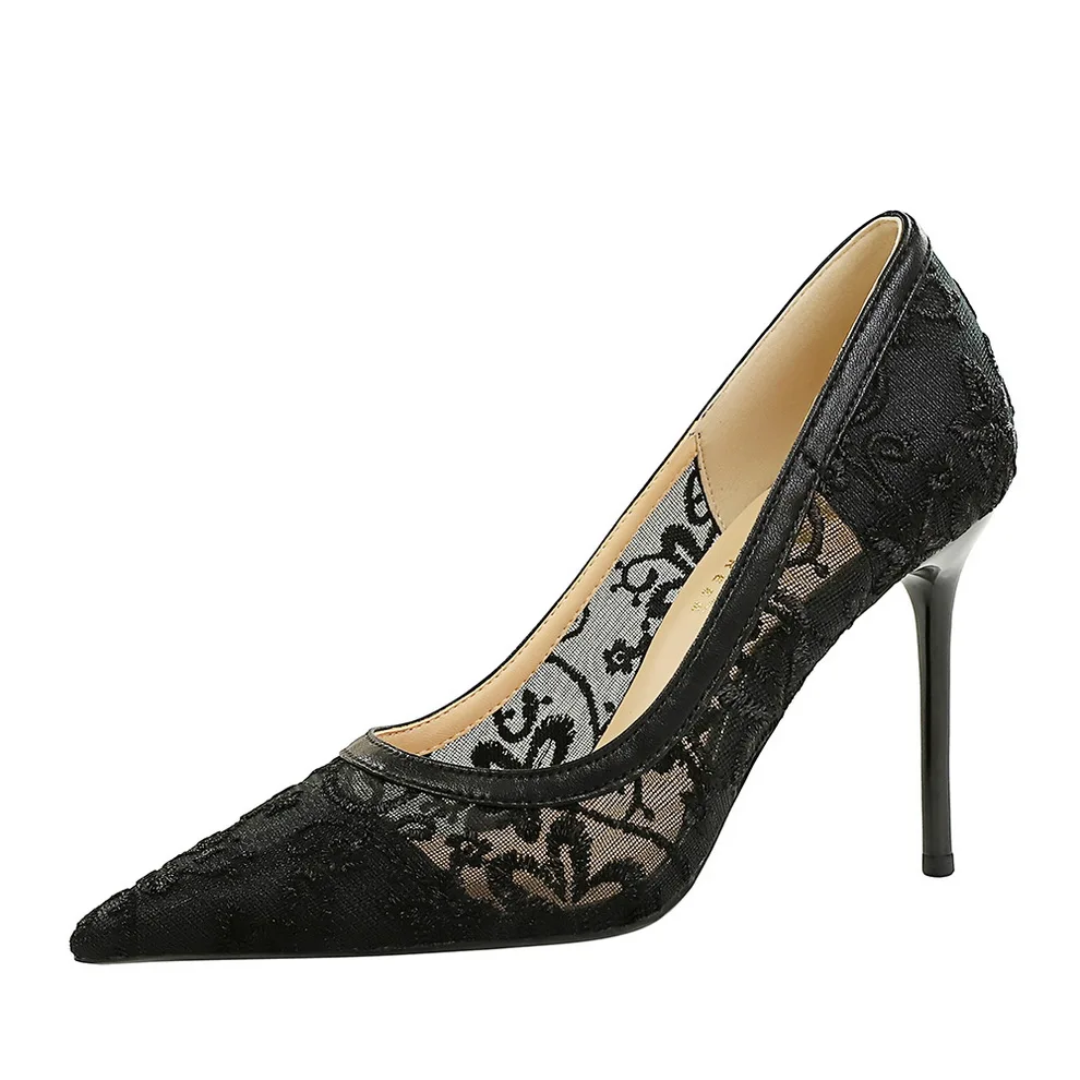 zoe heels