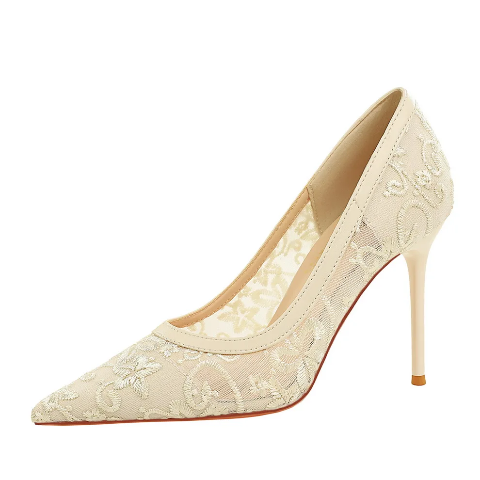 zoe heels
