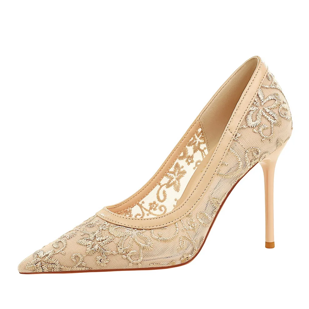 zoe heels