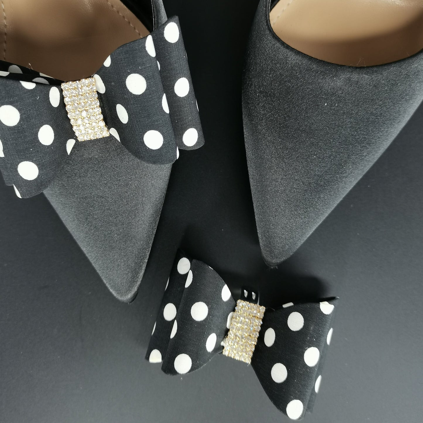 polka dot bow