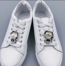 Karl sneaker accessories