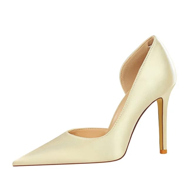 tricia heels