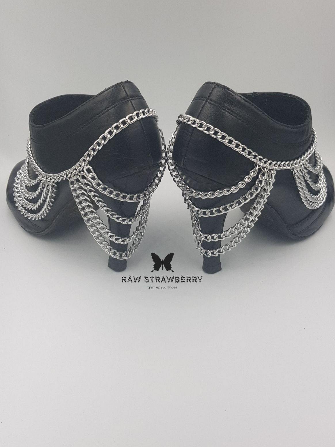 silver heel chains - Raw Strawberry